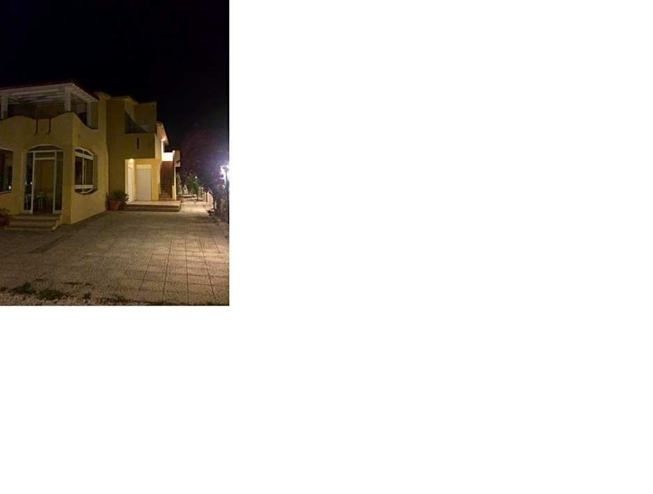 Villa Amico B&B San Leone