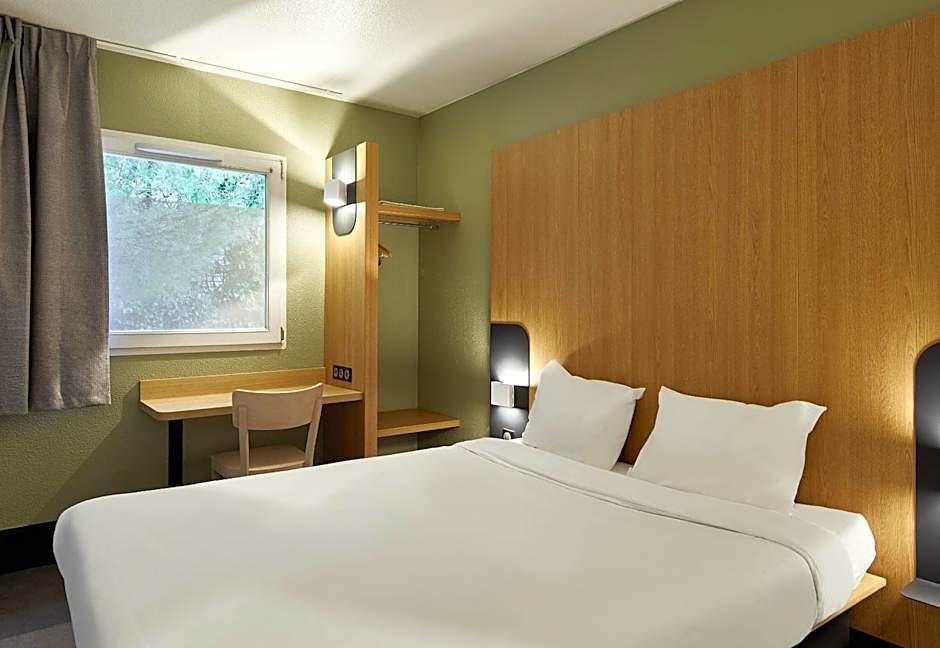 B&B HOTEL Evry Lisses 2