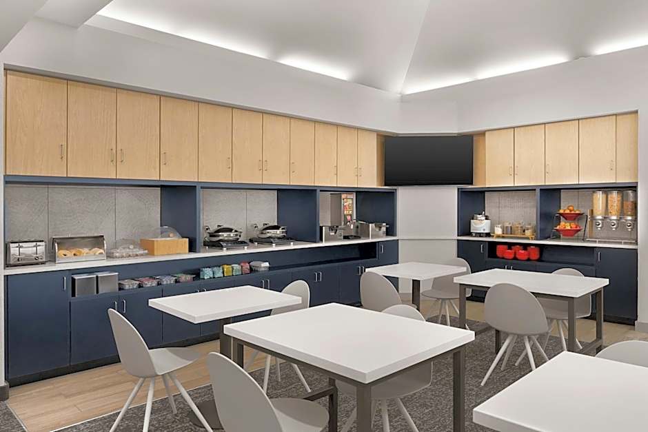 TownePlace Suites by Marriott Chicago Naperville