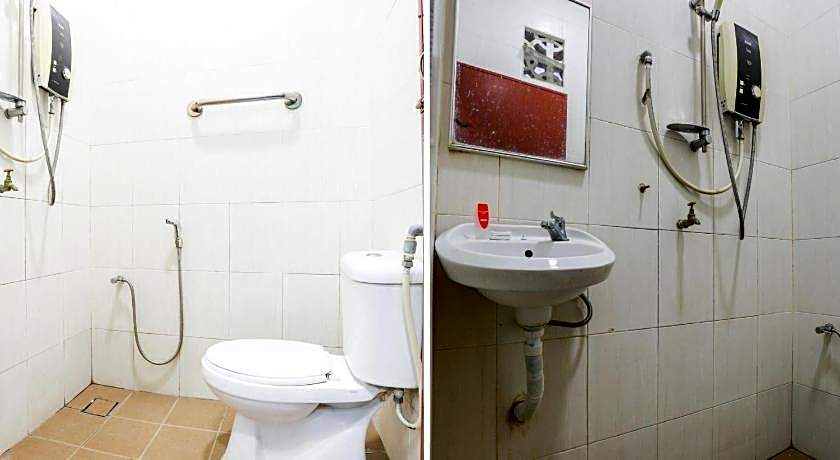 OYO 44094 Bangi Lanai Hotel