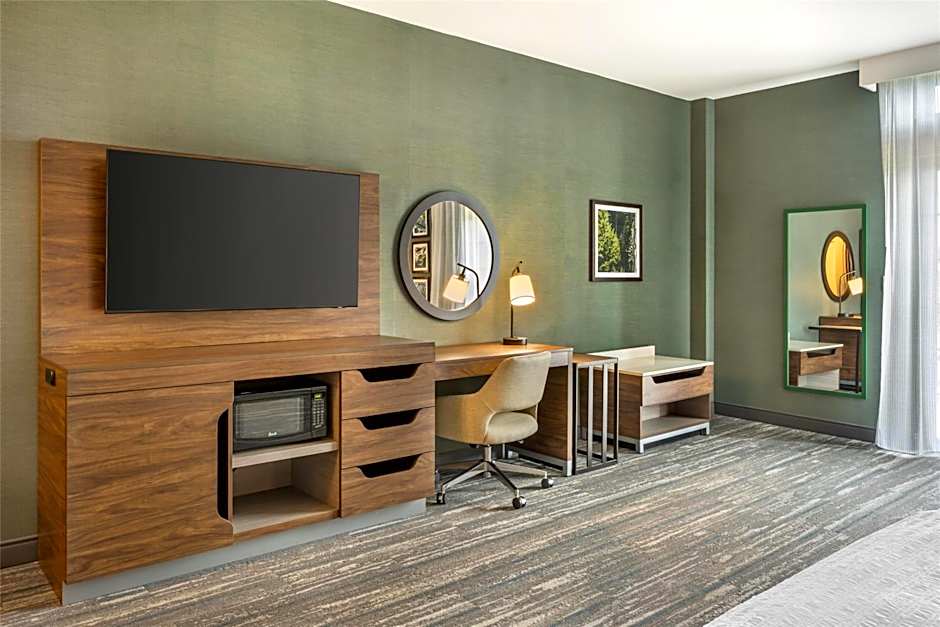 Hampton Inn By Hilton And Suites Coeur D Alene