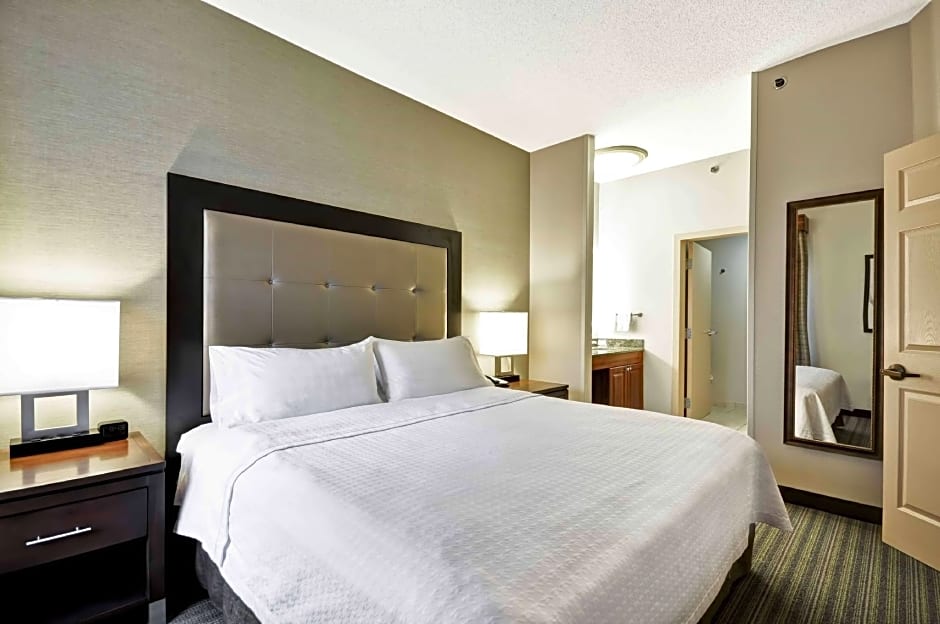 Photo 1 of 11 of 1 King Bed Suite, Mobility Accessible, Bathtub