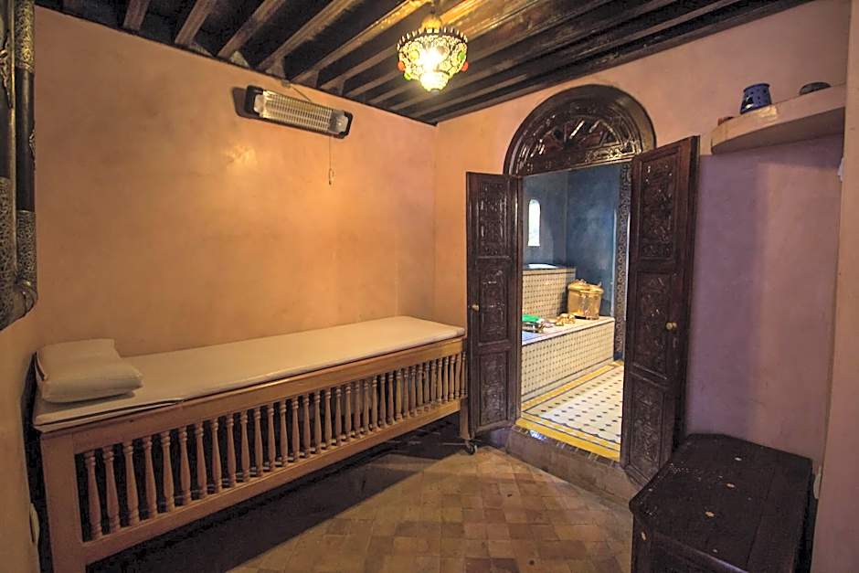 Riad Fes Baraka Piscine & SPA