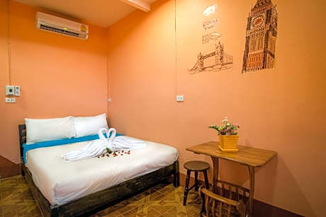 Large Double Room