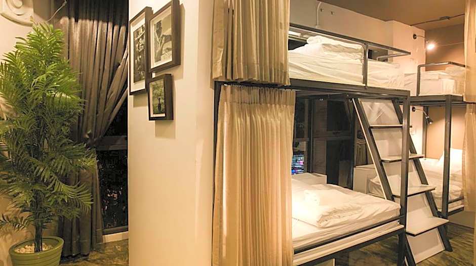 Collection O The Spades Hostel