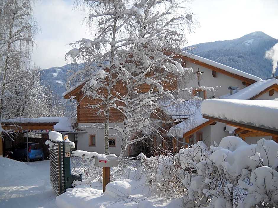 Castelir Suite Hotel