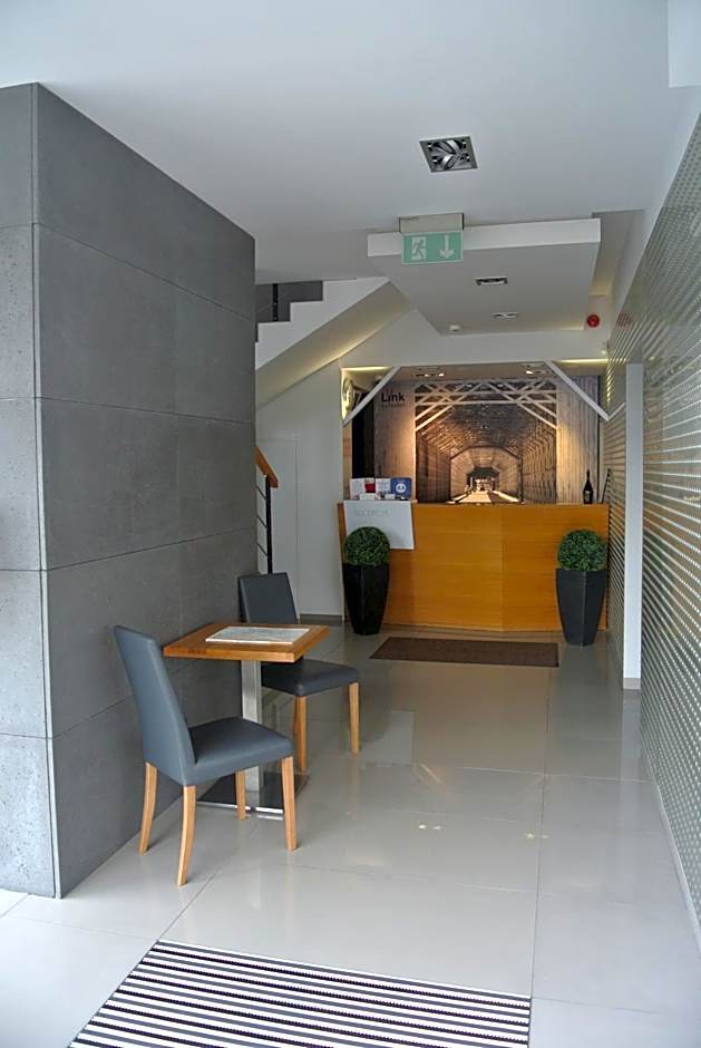 Link Hotel