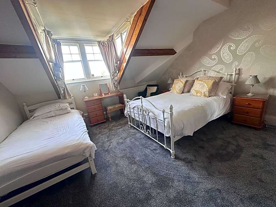 Kirkwood Guest House