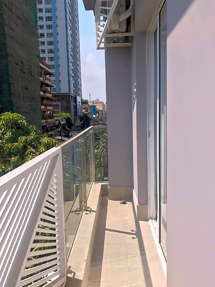 Helen Fin Inn and Apartment