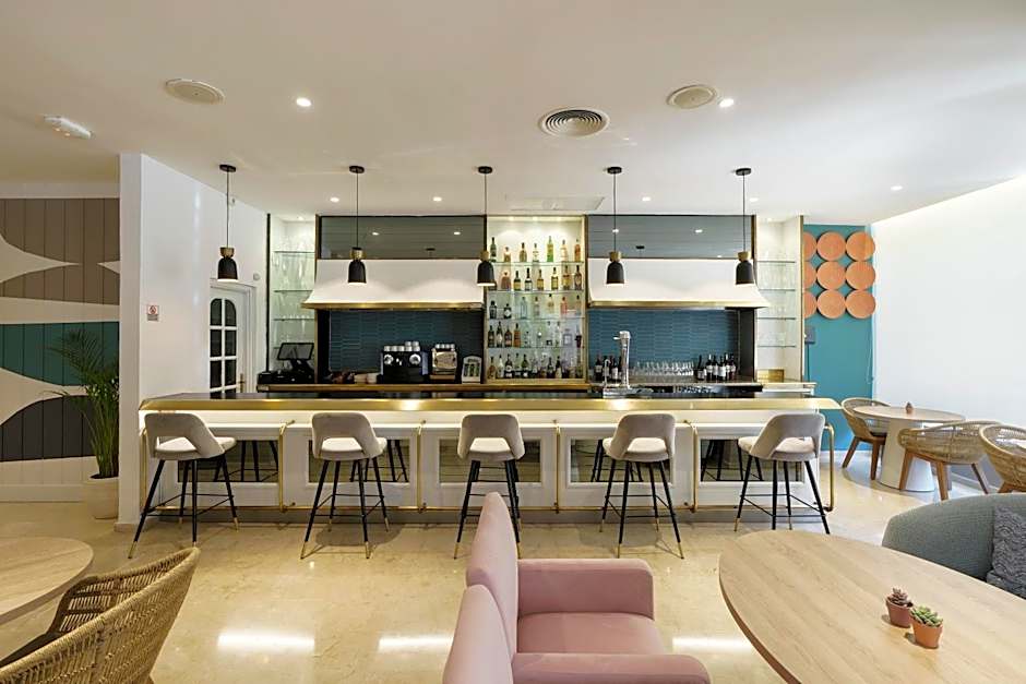 Hotel Costa Malaga - Adults Recommended - by Pierre & Vacances