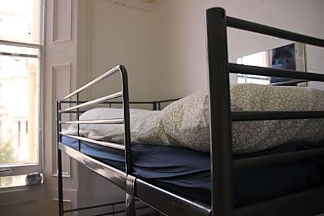 Bed in 6-Bed Mixed Dormitory Room