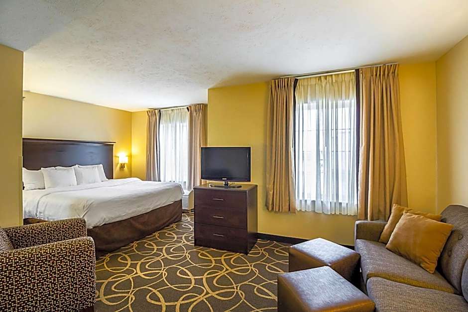 MainStay Suites Fargo - I-94 Medical Center