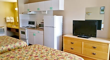 Queen Room with Two Queen Beds