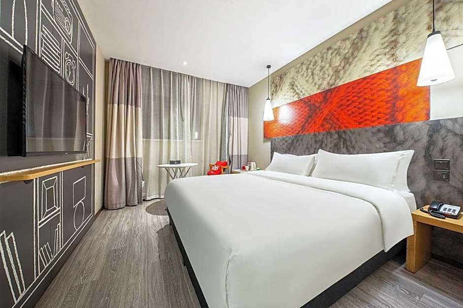 Ibis Nanchang Zhongshan Road Pedestrian Street Hotel