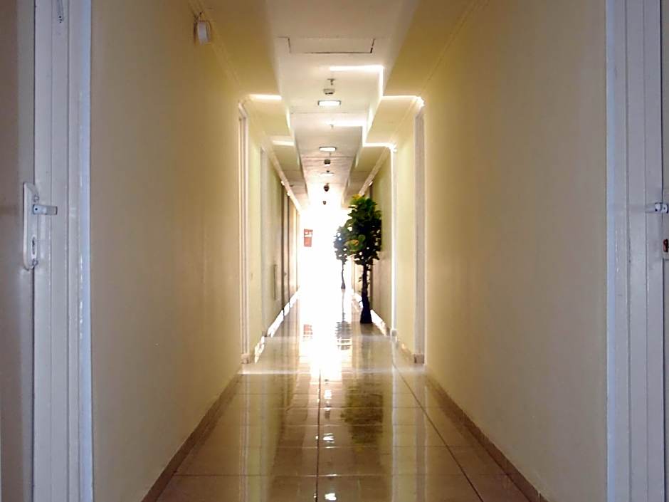 Red Sea Hotel