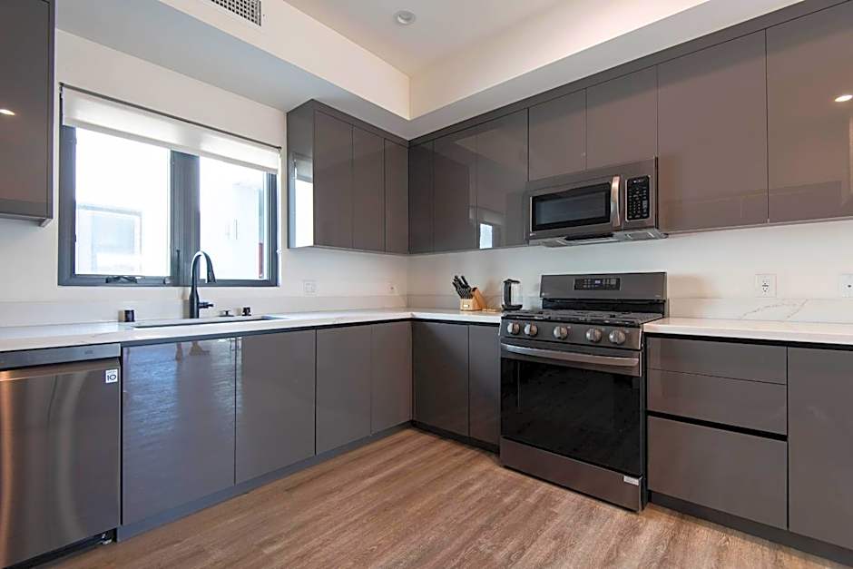 Regency Modern Apartments