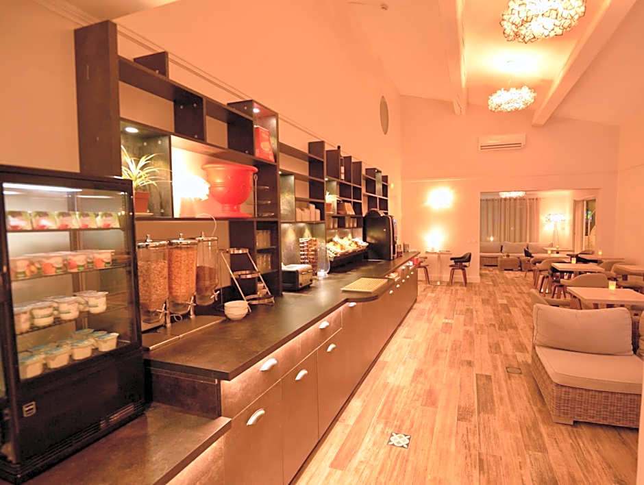 Hôtel Villa Sophia - ADULTS ONLY JULY AND AUGUST