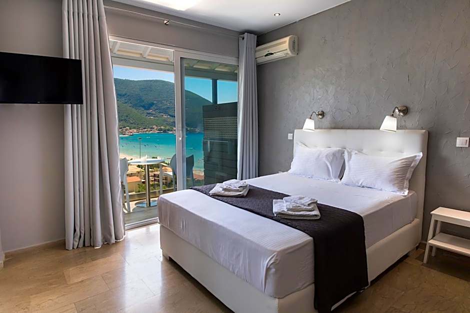 Ponti Beach Hotel