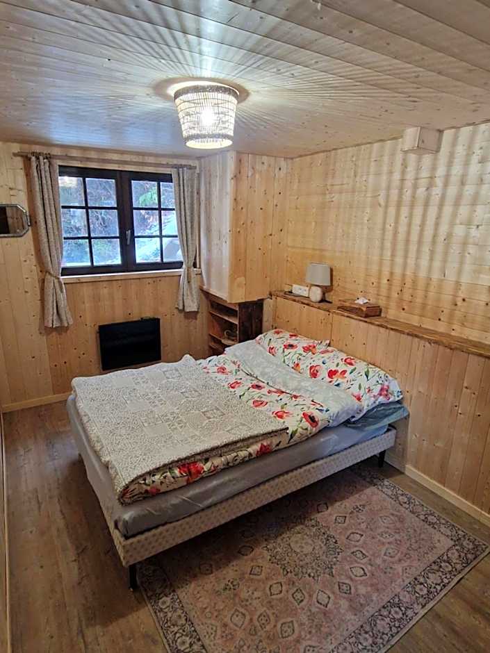 Alpine 1 bed Chalet with beautiful views