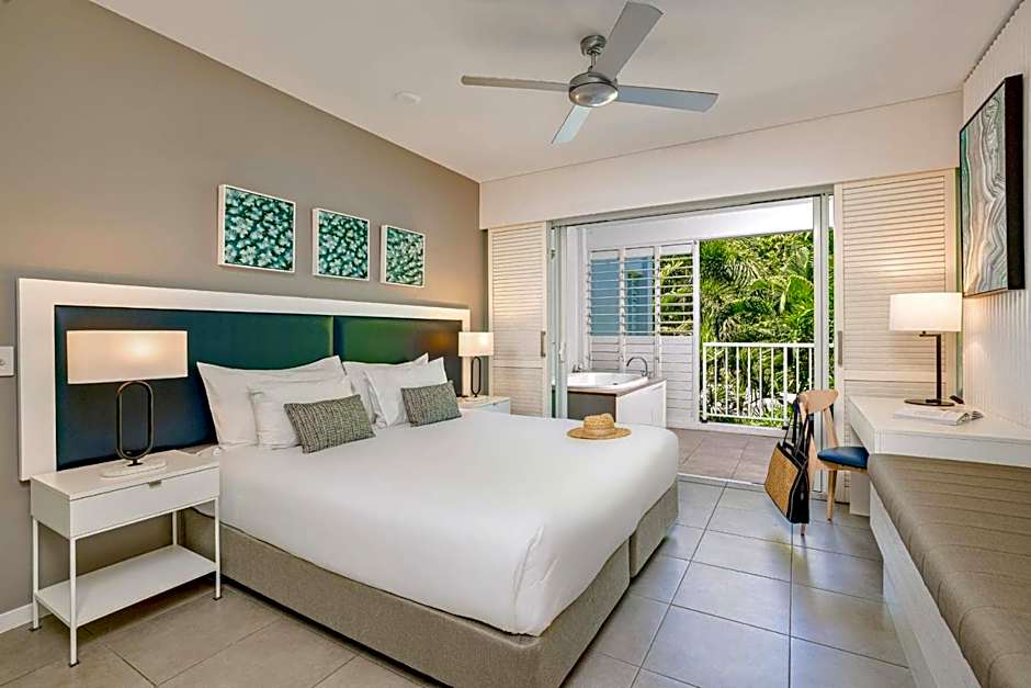 Peppers Beach Club Hotel Port Douglas