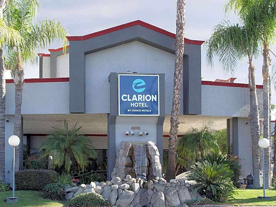 Clarion Hotel Bakersfield North