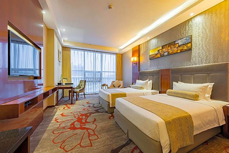 Yichang Guobin Bandao Hotel