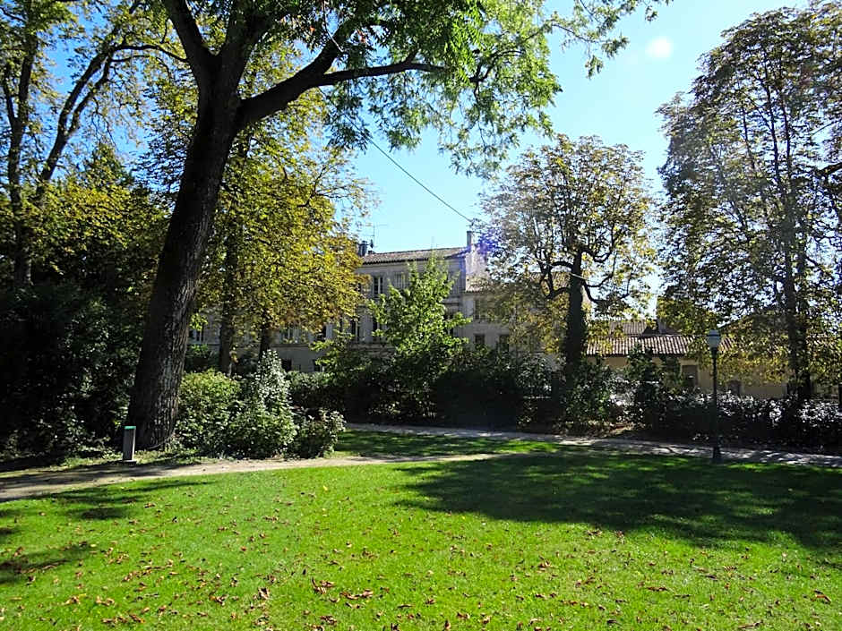 Face Au Jardin
