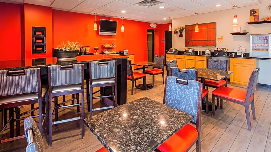 Best Western Plus Gen X Inn