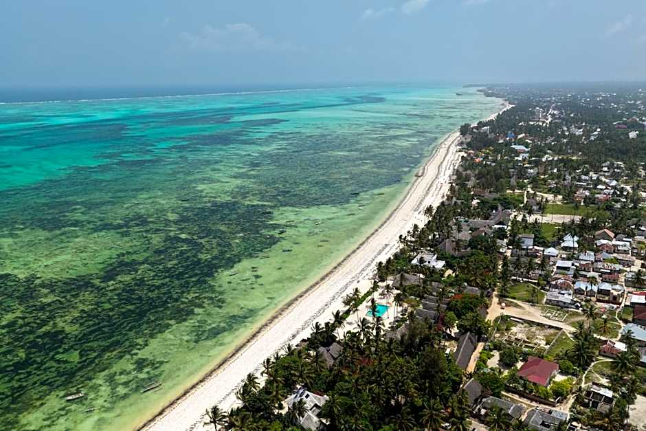 AROYA Boutique Hotel