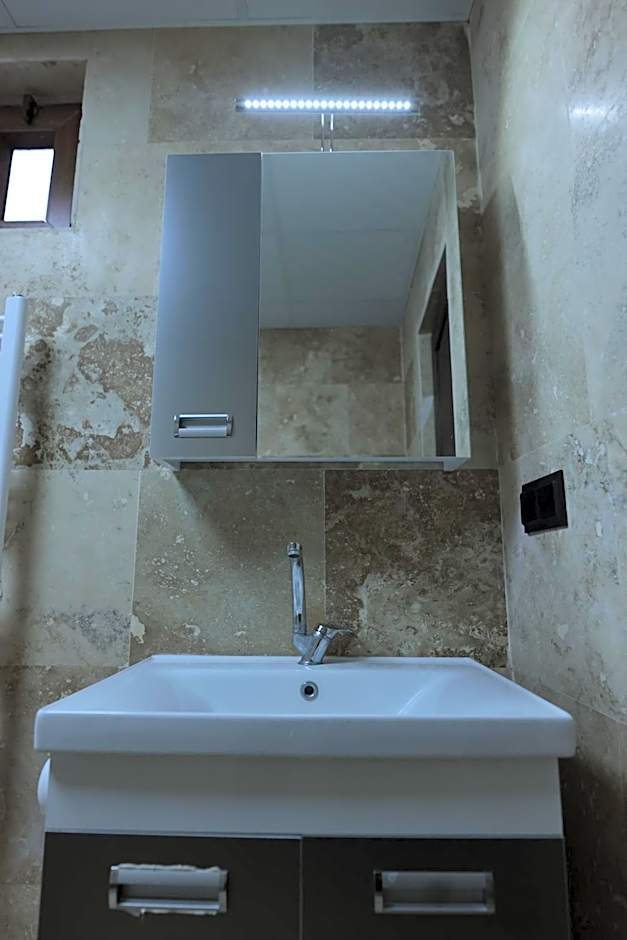 Stone Owl Otel & Restaurant