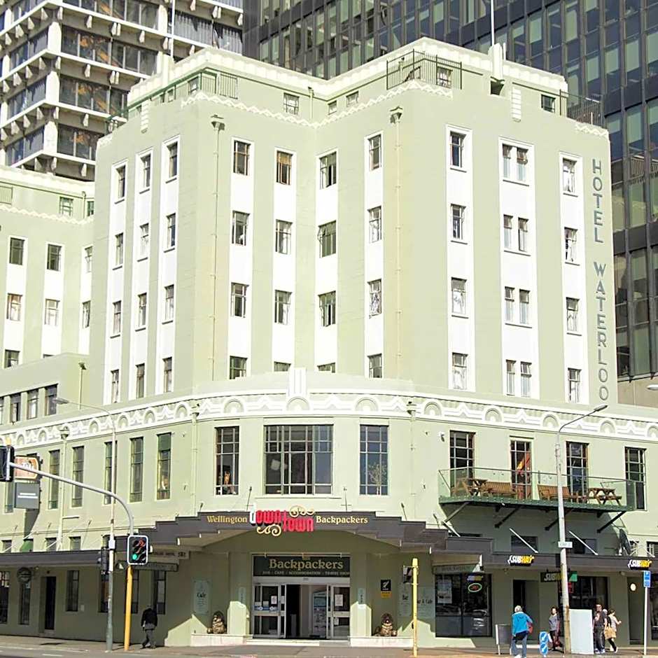 Hotel Waterloo & Backpackers
