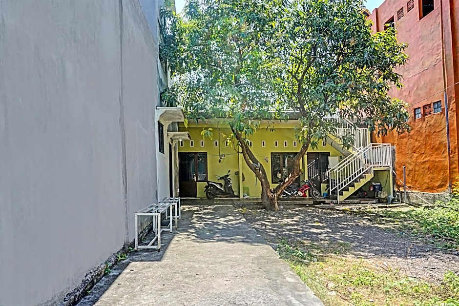 OYO Life 91600 Syariah Army Kost & Homestay