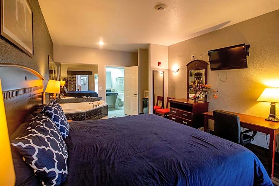 Magnolia Inn and Suites