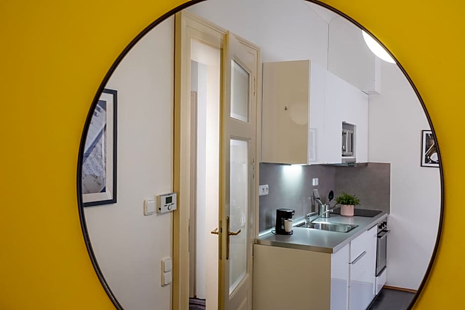 4 Arts Apartments by Adrez