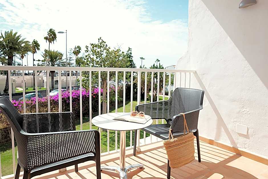 Sunprime Atlantic View Suite & Spa