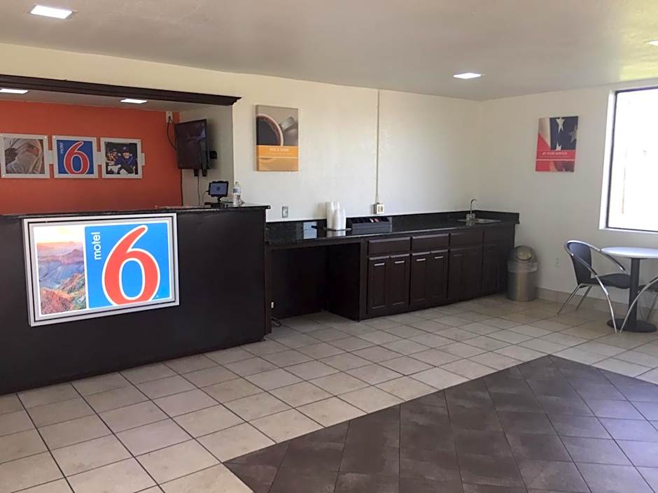 Motel 6-Waco, TX
