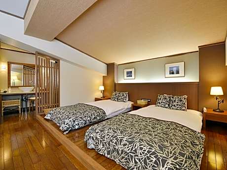 Two Connecting Premium Twin Rooms