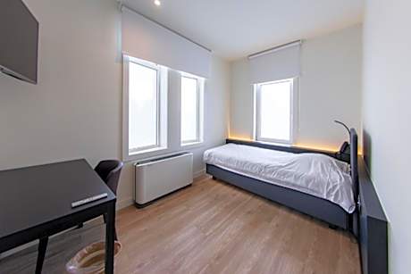 Standard Single Room with Shower
