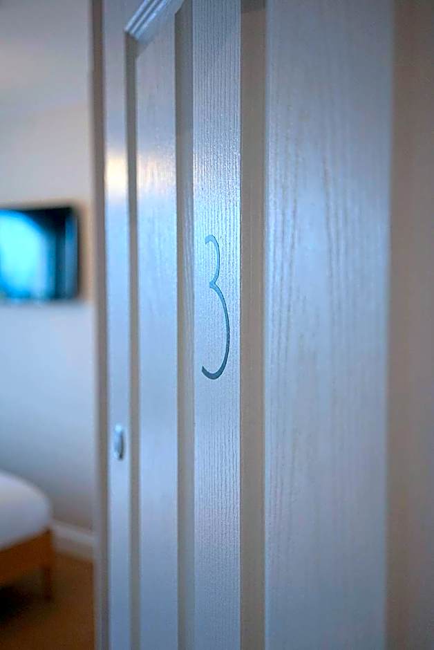 The Alma Taverns Boutique Suites - Room 3 - Hopewell