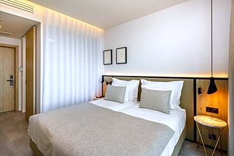 Economy Double or Twin Room