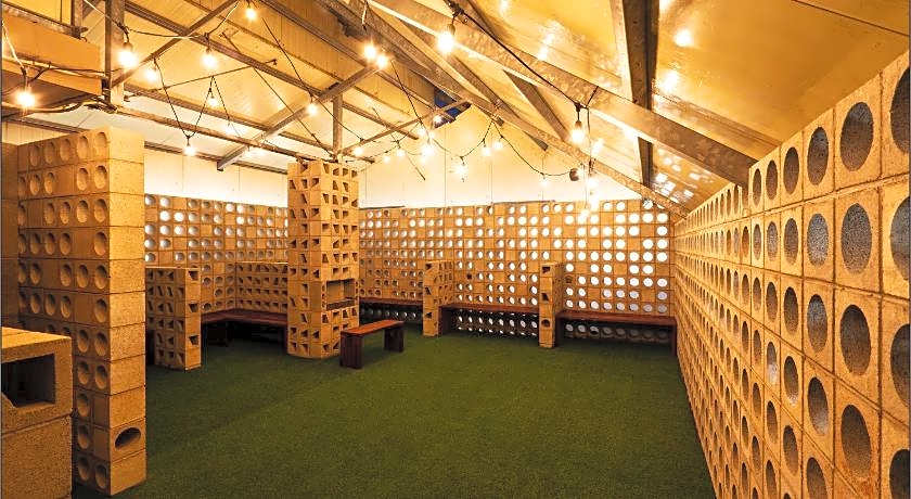 Lala Vianco Business Hotel