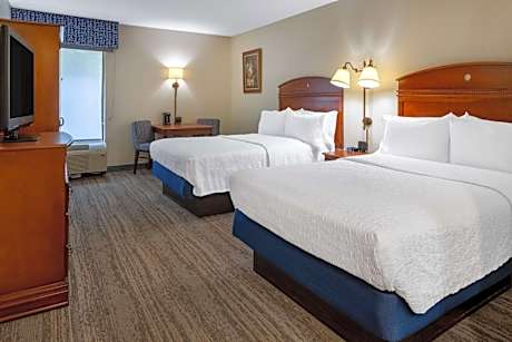 Double Room with Two Double Beds - Hearing Access/Non-Smoking