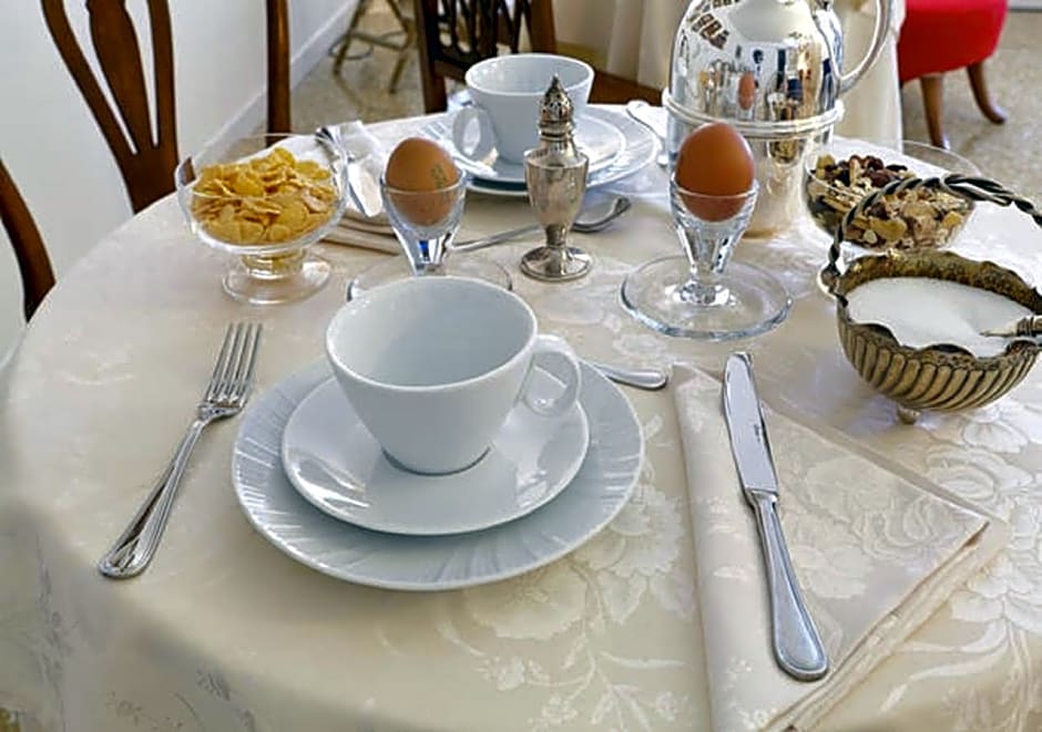 Bed and Breakfast For You