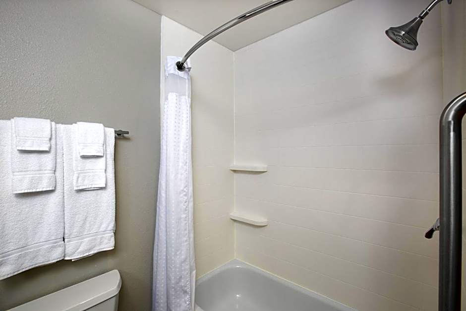 Holiday Inn Express Hastings By IHG