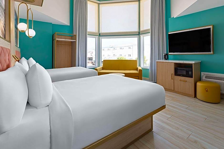 The Vibes Hotel, Trademark Collection by Wyndham