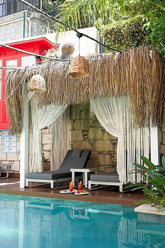 TNR  Otel  & Spa