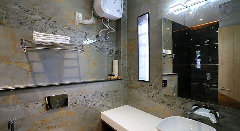 A Palace on River Rashmi Guest House