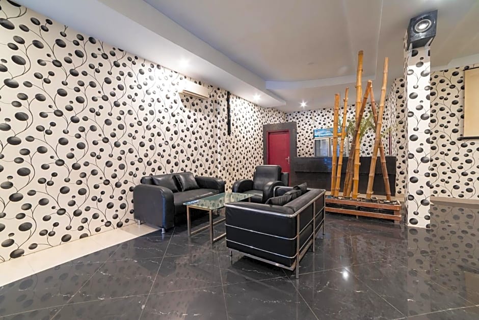 Glamour Hotel and Spa