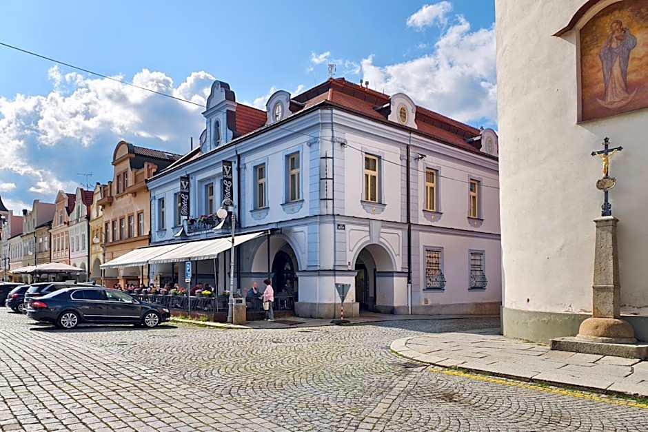 Hotel Zlatá Včela