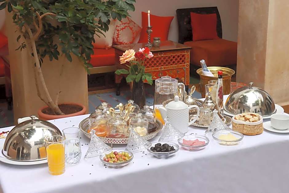 Riad ABBASSIA Marrakech - Authentic Medina Experience